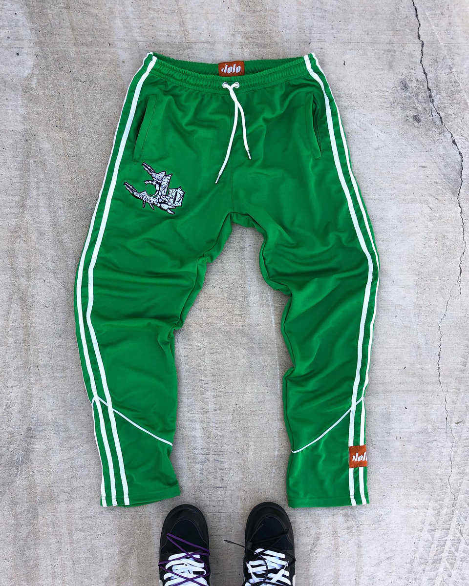 สีเขียว