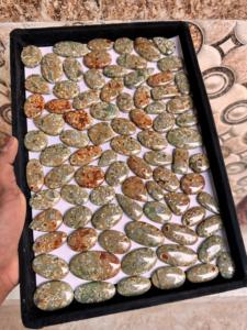 Piedra preciosa de jaspe de alta riolita Natural de grado AAA, piedra de cristal suelta hecha a mano, piedra preciosa Natural increíble, precio al por mayor - Product Image 3