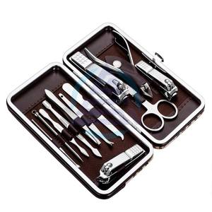 Kit de manucure et pédicure, coupe-ongles |   Kit de toilettage professionnel, outils pour les ongles avec étui de voyage luxueux, vente en gros - Product Image 1