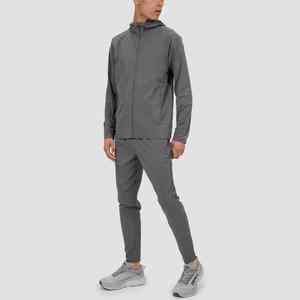 Chándal de manga larga de algodón 100% personalizado para hombre de calidad superior, conjunto de trajes para correr, ropa deportiva personalizada de Pakistán - Product Image 5