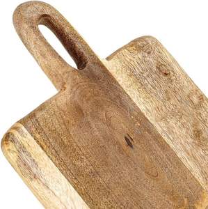 Tabla de cortar de madera de diseñador con diseño de mango tallado, tabla de cortar de madera Sheesham hecha a mano para cocina moderna - Product Image 4