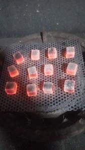 Obtenez la valeur maximale avec du charbon de coco, parfait pour le chicha et le barbecue, charbon actif - Product Image 6