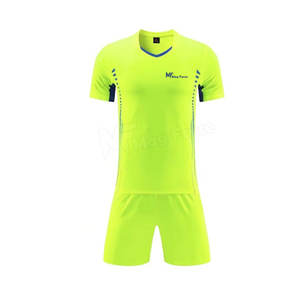 ชุดฟุตบอลทีมเยาวชนเท่ๆ พร้อมส่ง ขายส่ง ราคาถูก MOQ ต่ำ รับผลิตตามแบบ ชุดเสื้อฟุตบอลแห้งเร็ว ระบายอากาศได้ดี - Product Image 1