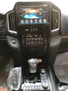 2020 YOTA PRADO LHD Used Luxury SUV with Leather Seats Left Steering AWD Drive Cruise Control-Excellent Condition! - Product Image 4