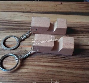 ไม้ไผ่ขนาดเล็กที่วางโทรศัพท์มือถือพวงกุญแจโลโก้ที่กำหนดเองพร้อมพวงกุญแจของขวัญพวงกุญแจไม้สำหรับตกแต่งบ้าน - Product Image 2