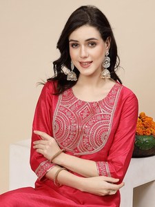 Kurta Étnica de Manga Larga de Poliéster con Diseño de Hombro Adornado y Bordado, Nueva y Elegante para Mujer, Lista para Usar, Ramakant - Product Image 3