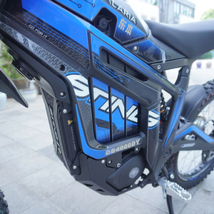 Moto électrique tout-terrain Tal aria Sting R MX5 6000W 72V 40Ah Sting Pro, toute neuve. - Product Image 3