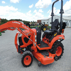 used and new Kubota BX2380 Tractor snow removal compact tractor - Product Image 2