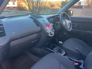 KIA SOUL 1.6 d'occasion 2010, conduite à gauche/droite - Product Image 3