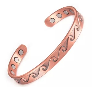 Conjunto de pulsera y anillo de cobre magnético Brazaletes de moda para hombres y mujeres para cumpleaños Aniversario o Día de San Valentín - Product Image 2