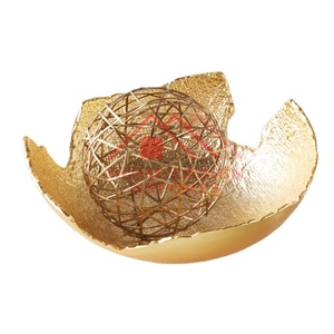 Frutero Plateado para Centros de Mesa, Decoración Única, Florero de Mesa en Venta - Product Image 3