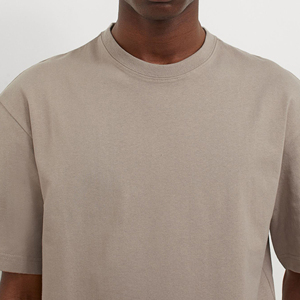 <span class=keywords><strong>T</strong></span>-shirt girocollo personalizzate da uomo, 210GSM, alta qualità, 100% cotone pettinato, taglie forti, spalle scese, stile formale, stampa serigrafica - Product Image 3