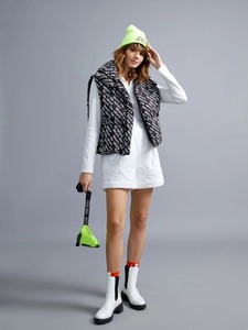 Chaleco acolchado de alta calidad para mujer, chaqueta sin mangas de burbujas a la moda de invierno, chaleco con cremallera de Color sólido - Product Image 2