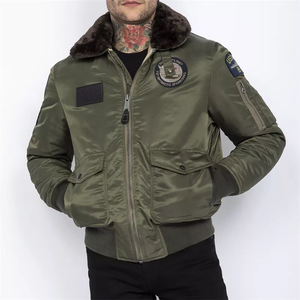 แจ็คเก็ตเลตเตอร์แมนแบบสั่งทำพิเศษสำหรับทุกเพศ คุณภาพสูง สำหรับฤดูหนาว กันน้ำ สไตล์เบสบอล บอมเบอร์ ปักด้วยไหมเชนิลล์ กระดุมผ้าซาติน ผ้าขนแกะฟอก - Product Image 5