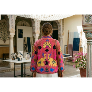 Veste en coton tricoté réversible Gulaabi Elefante, brodée à la main, motif floral Suzani, col montant, style Prairie Chic pour le printemps - Product Image 3