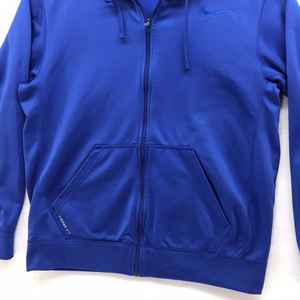 เสื้อฮู้ดโพลีเอสเตอร์แนวสตรีท/คอปกเสื้อมีฮู้ด100% งาน OEM ตามสั่ง - Product Image 4