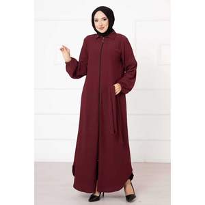 Conjunto Abaya de Mujer Rojo Claret con Manga Elástica y Cuello Camisero - Product Image 3