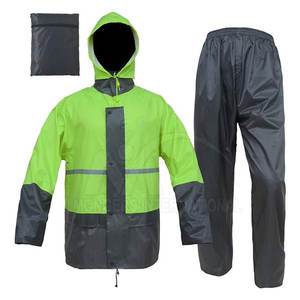 Traje de lluvia personalizado para adultos Material transpirable e impermeable con cremallera en el pecho Logotipo frontal disponible Varios tamaños Colores en línea - Product Image 1