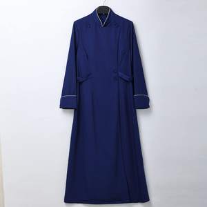 Traje Sacerdotal de la Mejor Calidad con Bordado para Iglesia |   Túnica de clérigo de estilo clásico personalizada al por mayor - Product Image 2