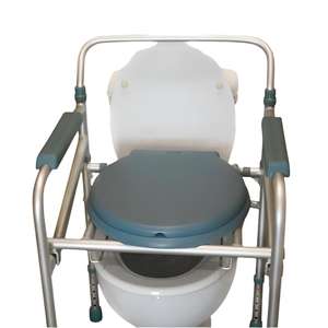 Silla de inodoro plegable de aluminio Mobiclinic con reposabrazos de altura ajustable y tapa para hospitales - Product Image 3