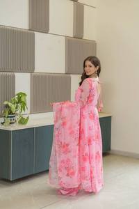 ZAIN tout nouveau costume de parapluie réversible décontracté véritable modélisation Salwar Kameez pour les mariages et les fêtes approvisionnement ODM - Product Image 5