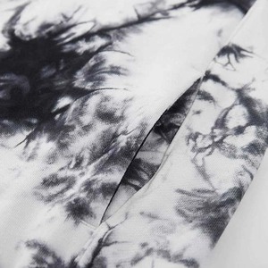 เสื้อฮู้ดดี้สีพื้น ดีไซน์มินิมอล คุณภาพสูง ผลิตจากผ้าฝ้ายผสมขนแกะ เหมาะสำหรับสวมใส่ในชีวิตประจำวัน - Product Image 4