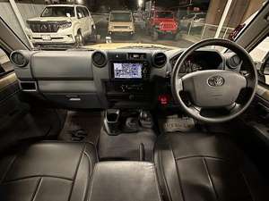 TOYOTA LAND CRUISER VAN d'occasion - Product Image 6