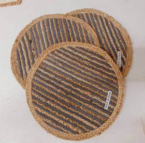 Manteles individuales de mesa bordados tejidos de algas marinas de yute trenzado indio personalizados al por mayor, nuevo estilo, lavables y reutilizables para uso doméstico en bodas - Product Image 3