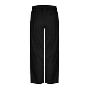 Capri de golf para mujer diseñado para jugadores activos que necesitan comodidad y movimiento flexible. - Product Image 6