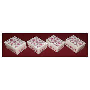 Boîtes à bijoux incrustées de nacre rose en marbre blanc pur de qualité supérieure avec une finition fine pour une boîte à bagues spéciale - Product Image 1