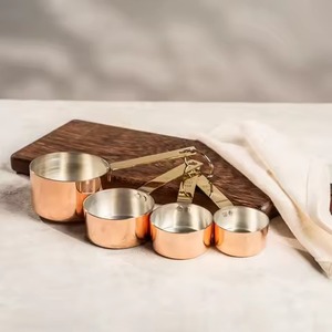 Taza Medidora de Cobre Martillado con Acabado Especial que Garantiza un Brillo Duradero Incluso Después de Múltiples Usos Diarios de Cocina - Product Image 5
