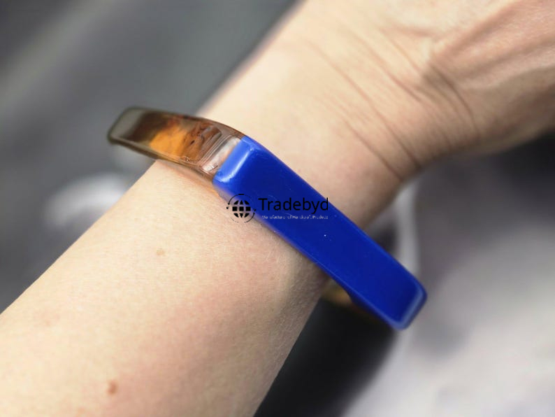 Available in Different Color