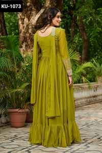 Vestidos Anarkali Tradicionales Étnicos de la India con Bordado de Estrellas en Georgette, Cuentas y Lentejuelas, con Dupatta para Mujeres, para Bodas - Product Image 3