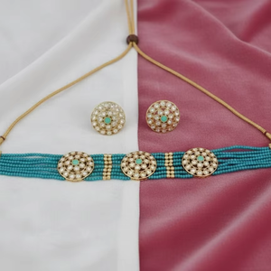 Hermoso Conjunto de Gargantilla Estilo Antiguo con Diseño Étnico de Cuentas y Alto Pulido Dorado, Perfecto para Bodas, Festivales y Fiestas - Product Image 1