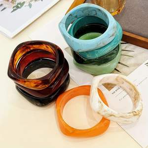 กำไลยางเรซินสีรุ้งสำหรับงานปาร์ตี้อินเดียเรซินแฮนด์เมดดีไซน์เนอร์สีสันไม่เหมือนใคร - Product Image 1