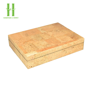 Hot Seller Laque Boîte Bijoux et Stockage OEM Conception Personnalisée À La Main au Vietnam Usine À La Main Meilleur Prix - Product Image 4