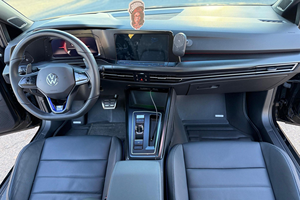 2024 สำหรับ Golf R เครื่องยนต์เทอร์โบ 4 สูบ 315 แรงม้า ระบบขับเคลื่อนสี่ล้อ AWD ระบบดิฟเฟอเรนเชียลแบบไขว้ XDS ภายในสีเข้ม เบาะหนัง หลังคาซันรูฟอัตโนมัติ - Product Image 2