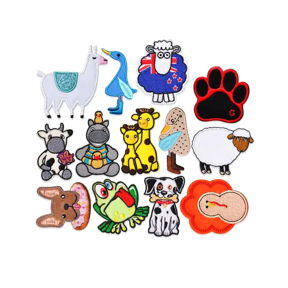 Parches de hierro bordados hechos a máquina personalizados más vendidos, parche bordado de diseño Animal personalizado al por mayor para ropa