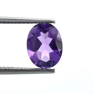 Piedra semipreciosa Natural facetada amatista de corte ovalado de 7x9mm de cuarzo AAA de alta calidad al por mayor para la fabricación de joyas - Product Image 1