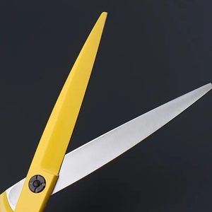 Ciseaux professionnels de coupe de cheveux-Ciseaux de coiffeur en acier inoxydable, lames tranchantes, poignée ergonomique, idéal pour couper, coiffer, - Product Image 4