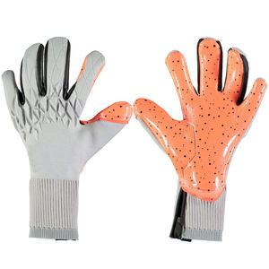 Gants de gardien de but de football de haute qualité en cuir respirant antidérapant avec fermeture à lacets Protection complète des doigts Entraînement en plein air - Product Image 6