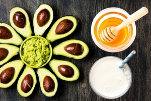 Polvo de aguacate rico en nutrientes para la luminosidad de la piel y la nutrición natural - Product Image 4