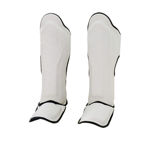 Protège-tibias professionnels de nouvelle conception pour le kickboxing Taekwondo karaté MMA Arts martiaux avec logo personnalisé pour l'entraînement - Product Image 6