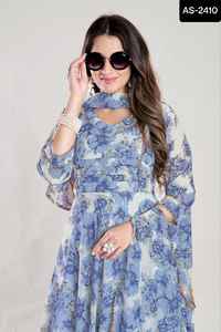 Indian Ready Made Heavy Georgette Kurtis con tallas grandes para mujeres paquistaníes Wear Indian Casual and Festival Wear Maxi Gowns - Product Image 4