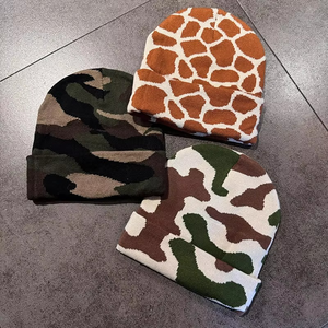 Camuflaje gráfico logotipo personalizado impreso Jacquard Knit Beanie exterior invierno acrílico personalizado Camo alta calidad secado rápido transpirable - Product Image 2