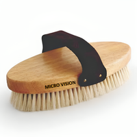 Corps arrière en bois de conception personnalisée de premier ordre avec brosse douce pour le toilettage des chevaux, fournitures de pointe pour chevaux, brosse de toilettage pour chevaux