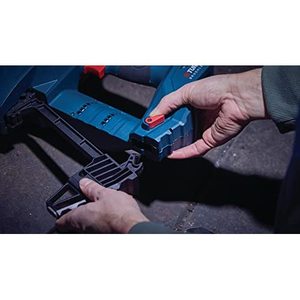 Cloueuse à bobine 18V pour béton - Product Image 1