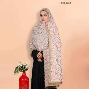 Hiyab de Georgette de Lujo para Mujer con Bordado Intenso y Trabajo de Lentejuelas con Cuentas, Borde de Encaje Latkan para Uso Festivo - Product Image 1