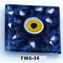 5X5 cm Imán de nevera de ojos malvados de vidrio Imán decorativo único y elegante - Product Image 1