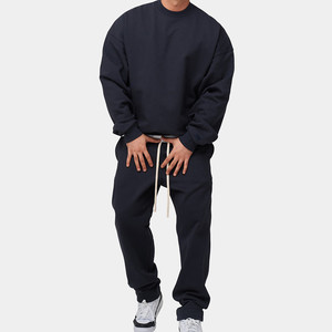 Ensemble de survêtement de sport décontracté de haute qualité sur mesure en gros, vêtements de rue, ensemble de jogging de fitness pour hommes, logo personnalisé - Product Image 3